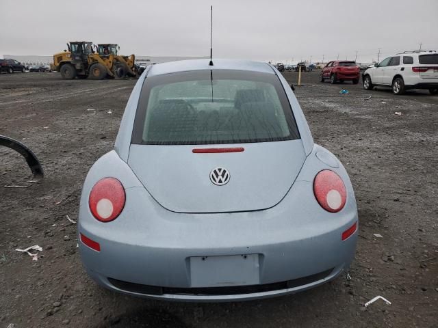 2010 Volkswagen New Beetle