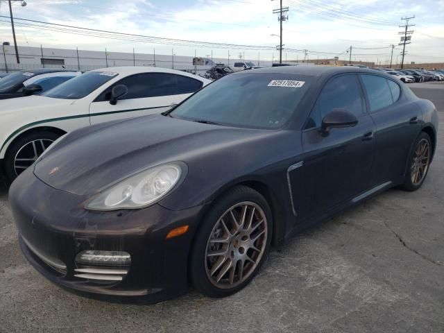 2013 Porsche Panamera 2