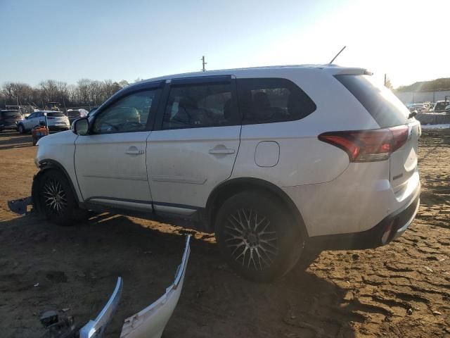 2016 Mitsubishi Outlander SE