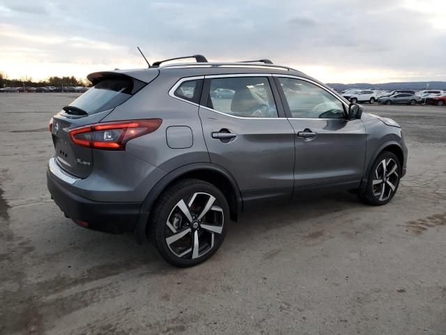 2022 Nissan Rogue Sport SL