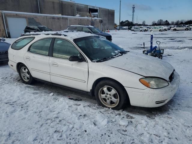 2005 Ford Taurus SE