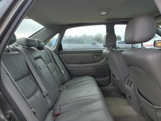 2004 Toyota Avalon XL