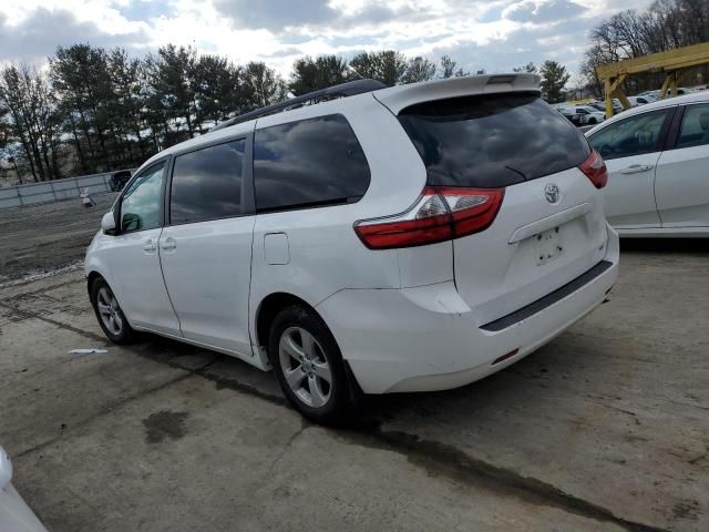 2015 Toyota Sienna LE