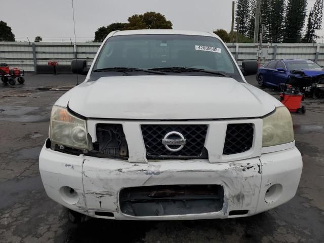 2004 Nissan Titan XE