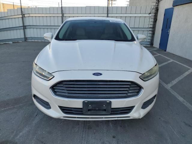 2013 Ford Fusion SE Hybrid