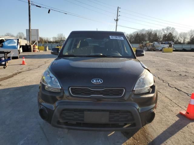 2013 KIA Soul +