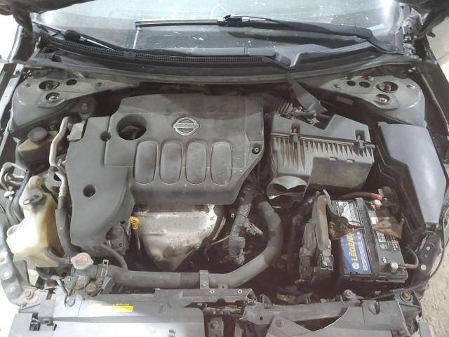 2010 Nissan Altima Base