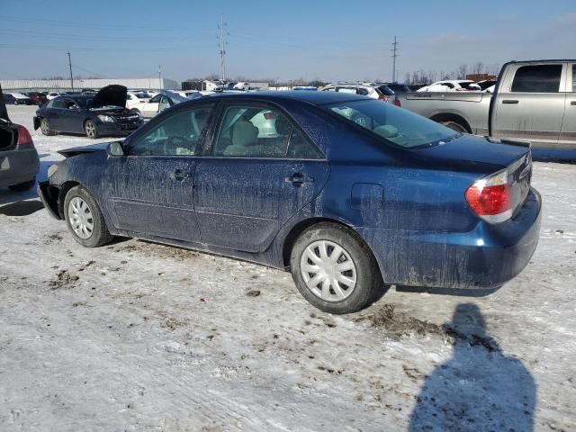 2005 Toyota Camry LE