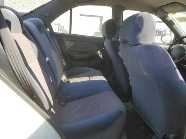 1999 Nissan Sentra Base