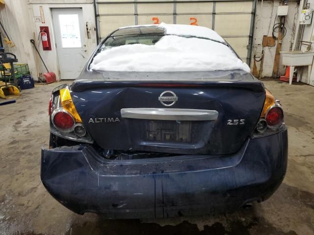 2010 Nissan Altima Base