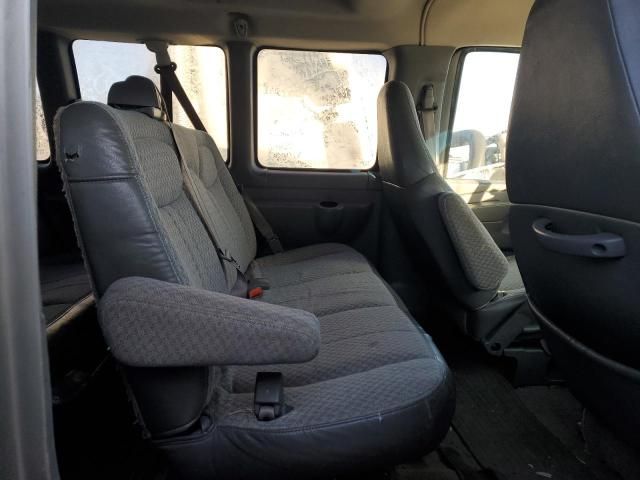 2003 Chevrolet Express G3500