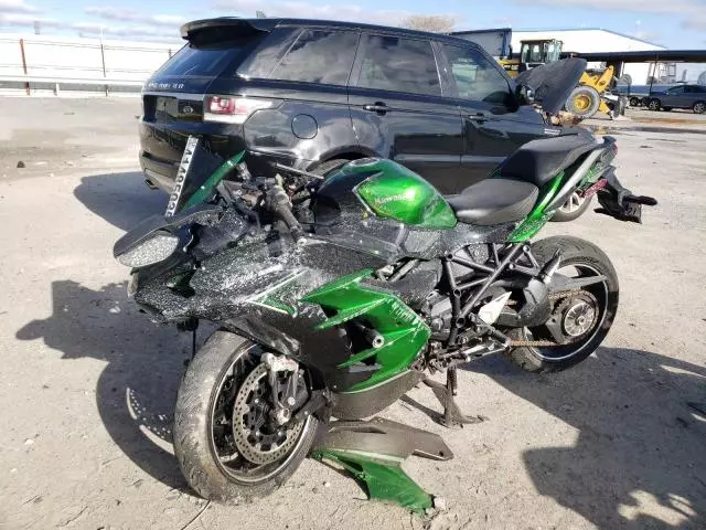 2022 Kawasaki ZX1002 R