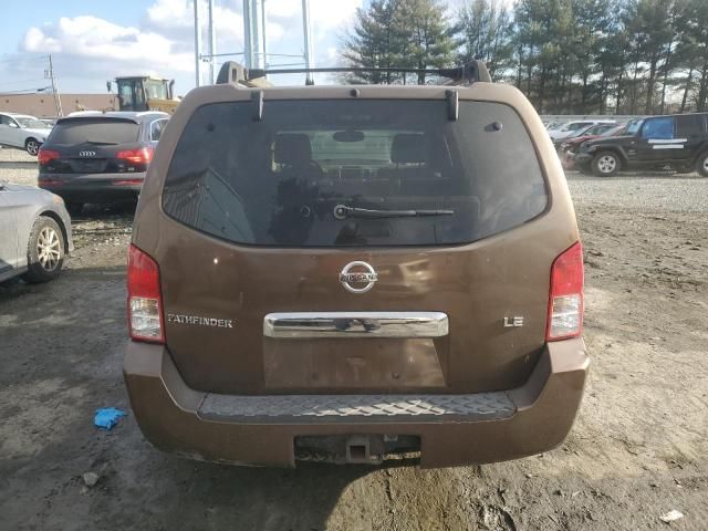 2005 Nissan Pathfinder LE