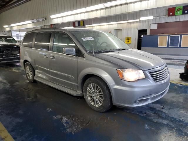 2015 Chrysler Town & Country Touring L