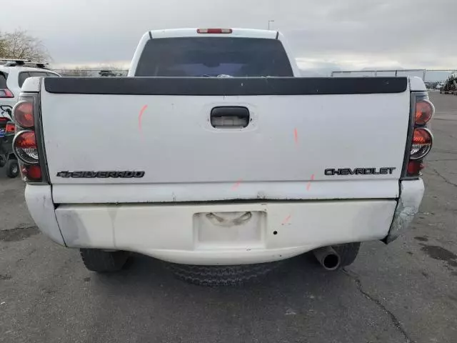 2005 Chevrolet Silverado C2500 Heavy Duty