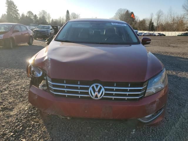 2015 Volkswagen Passat SEL