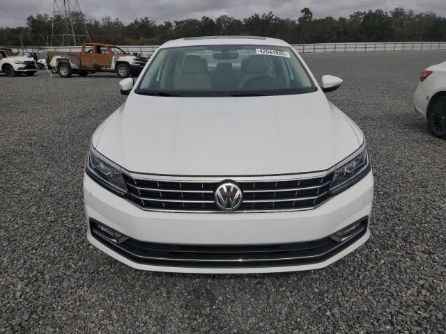 2018 Volkswagen Passat SE