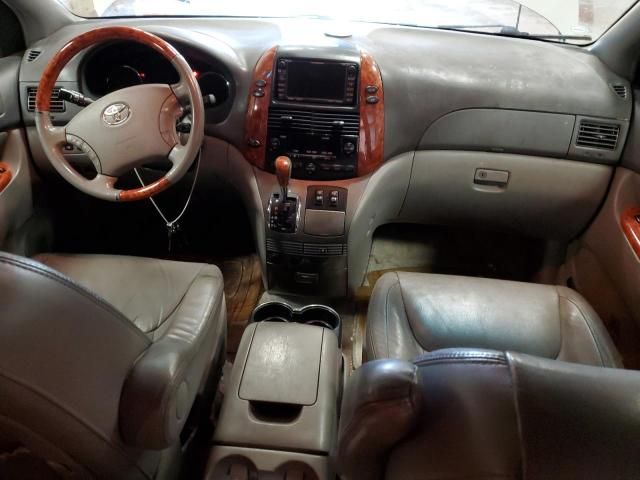 2007 Toyota Sienna XLE