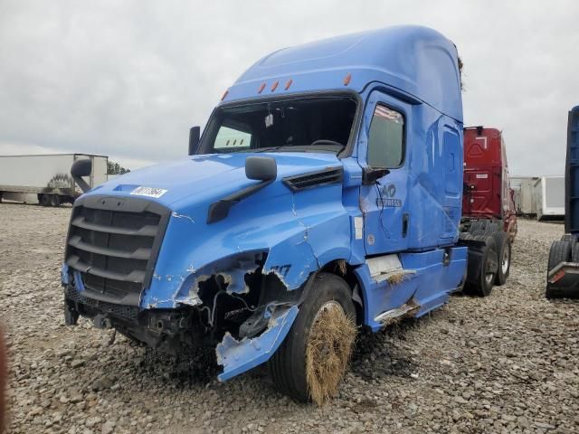 2023 Freightliner Cascadia 126