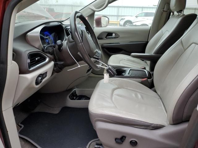 2017 Chrysler Pacifica Touring L Plus