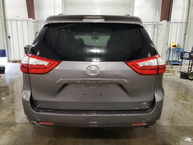 2015 Toyota Sienna LE