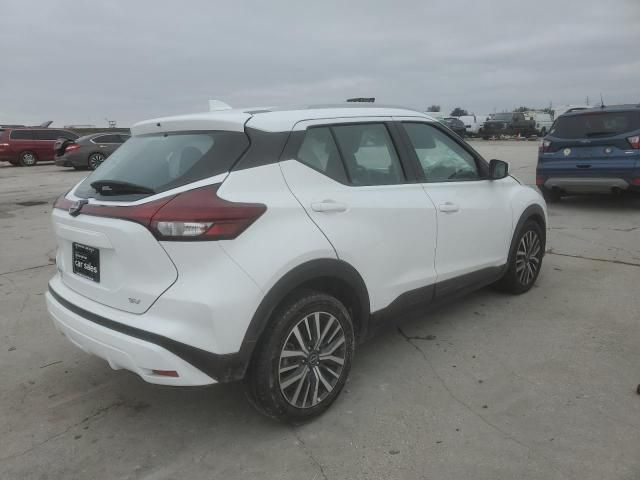 2022 Nissan Kicks SV