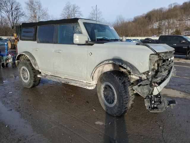 2021 Ford Bronco Base