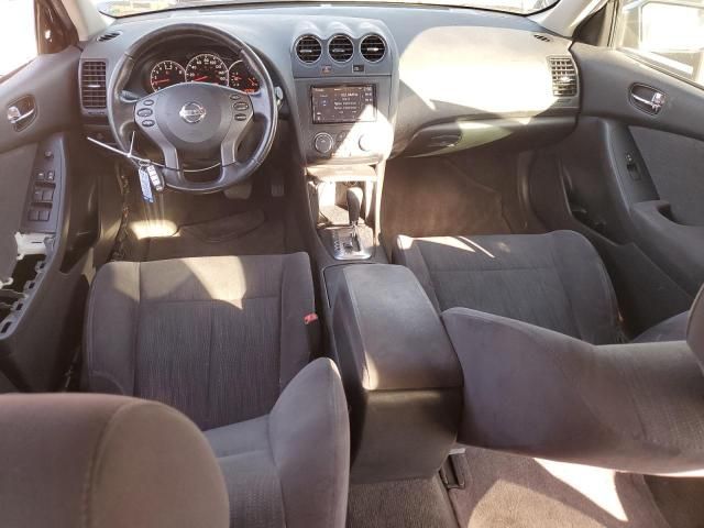 2011 Nissan Altima Base