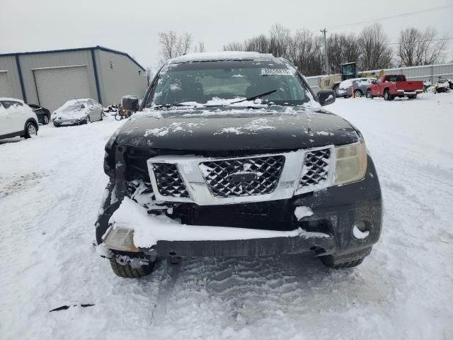 2005 Nissan Pathfinder LE