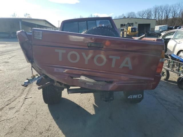 1988 Toyota Pickup RN63 STD