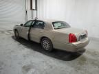 2005 Lincoln Town Car Signature