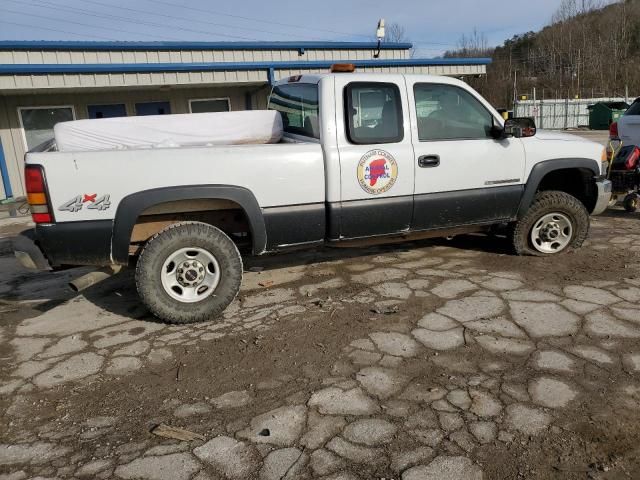 2004 GMC Sierra K2500 Heavy Duty