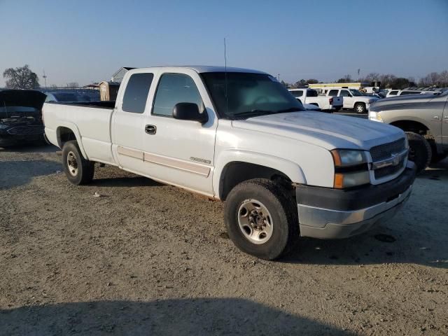 2004 Chevrolet Silverado C2500 Heavy Duty