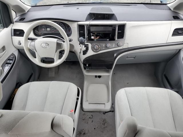 2011 Toyota Sienna