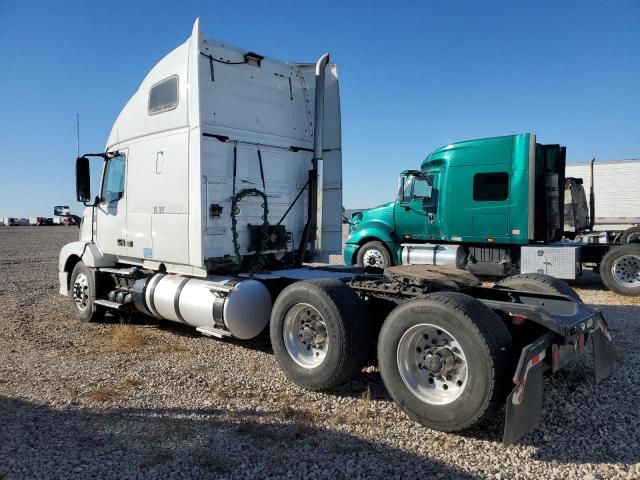 2012 Volvo VN VNL