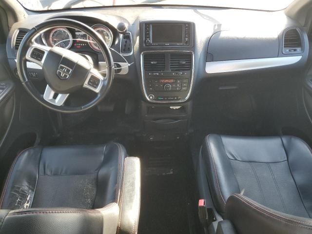 2011 Dodge Grand Caravan R/T