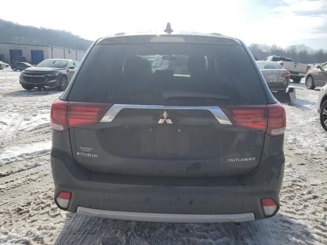 2017 Mitsubishi Outlander ES