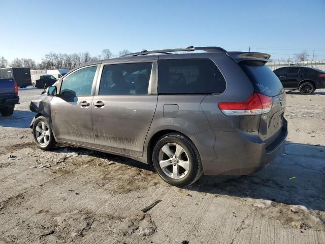 2011 Toyota Sienna LE