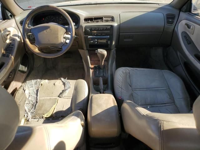 1995 Lexus ES 300