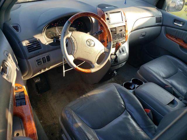 2006 Toyota Sienna XLE