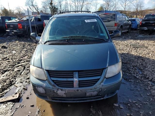 2005 Dodge Caravan SXT