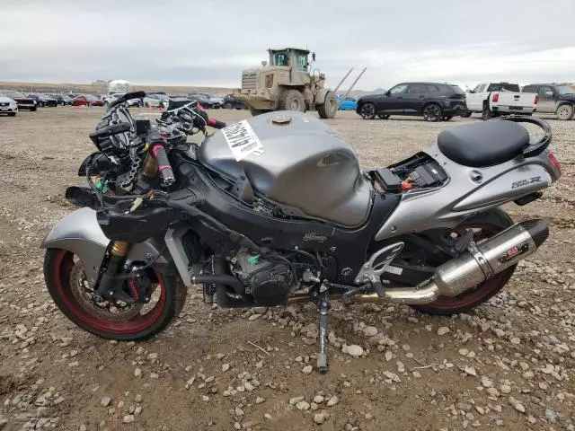 2019 Suzuki GSX1300 RA