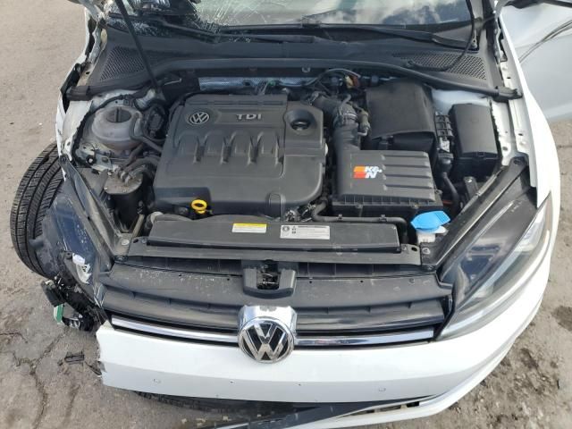 2015 Volkswagen Golf TDI