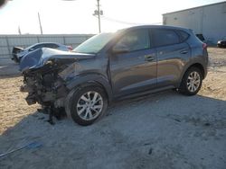 Salvage cars for sale at Jacksonville, FL auction: 2019 Hyundai Tucson SE