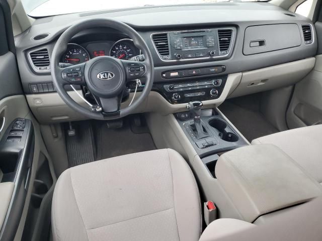 2017 KIA Sedona LX