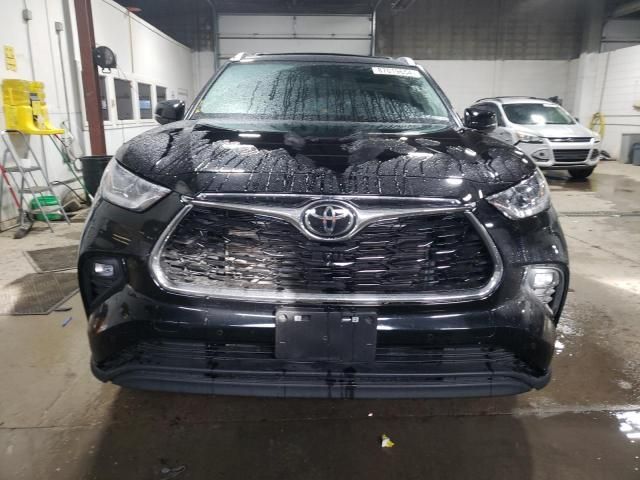 2023 Toyota Highlander L