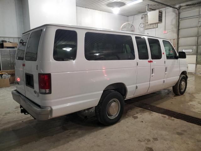 1999 Ford Econoline E350 Super Duty Wagon