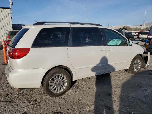 2007 Toyota Sienna XLE