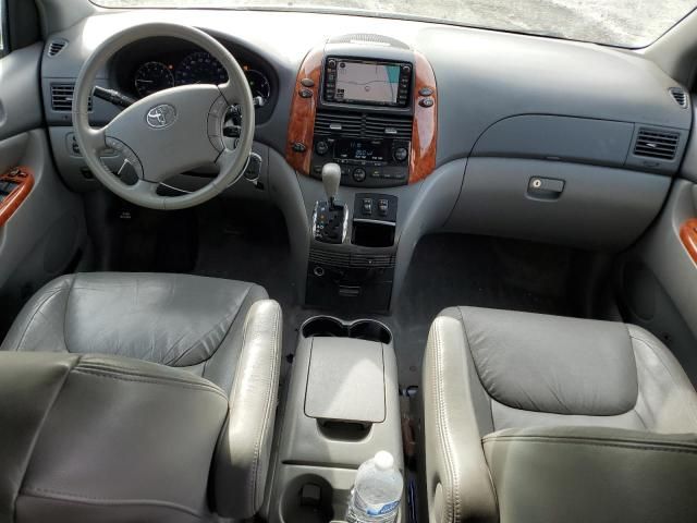 2009 Toyota Sienna XLE