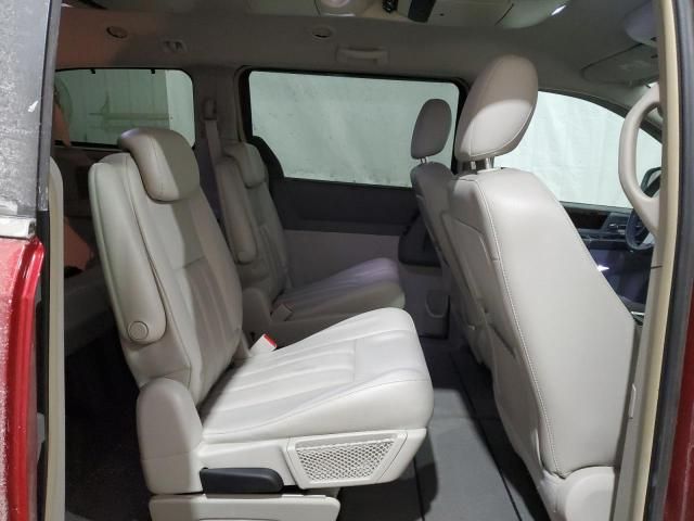 2010 Chrysler Town & Country Touring